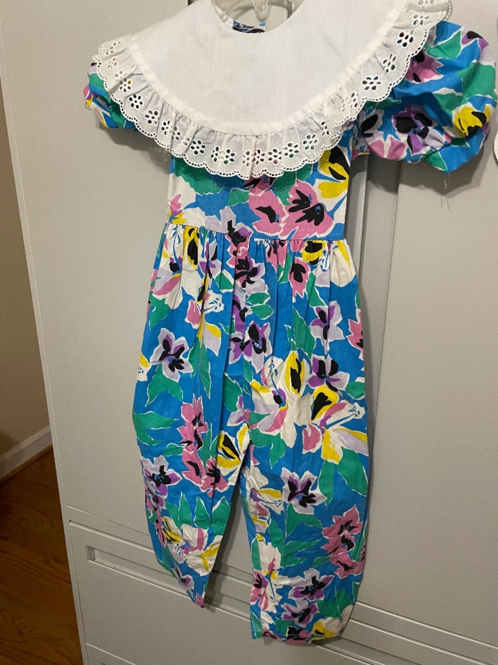 Girls Little Star Floral w/White Collar Jump Suite - S/5
